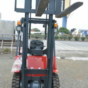 Xe Nâng Dầu 2.5 Tấn Maximal FD25 - Safety First Là Một Thế Mạnh