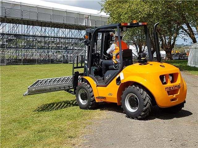 Xe Nâng Việt Dã Maximal 1,8 - 3,5 Tấn Tải Trọng Nâng 1,8T