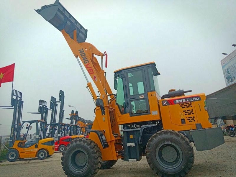 Xúc lật cần dài Rongwei ZL930LA