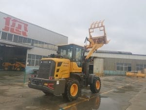 Xuc Lat 946 85 KW gap go