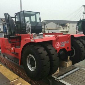 Xe Gắp Công Maximal Reach Stacker 48 Tấn Chiều Cao Nâng 15.2m