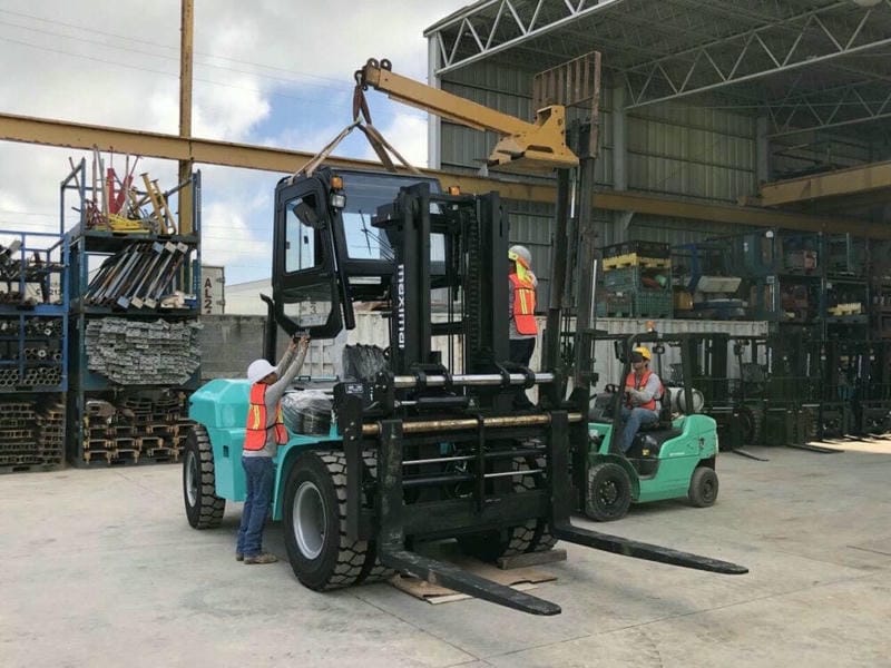 Maximal FD100 - vì cả xe nâng Yale, Hyster, Maximal đều thuộc cùng tập đoàn