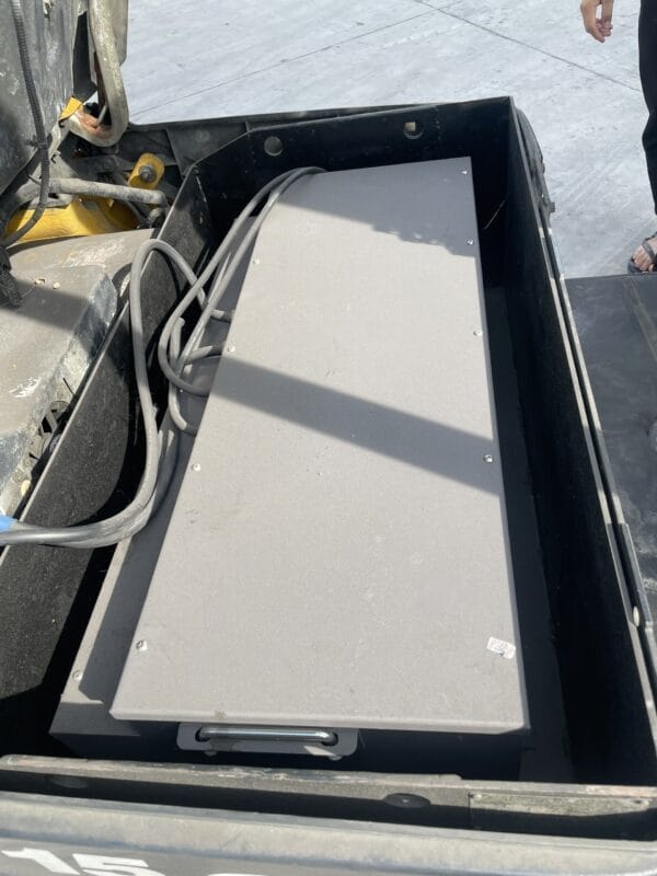 Mức dung dịch điện phân thấp