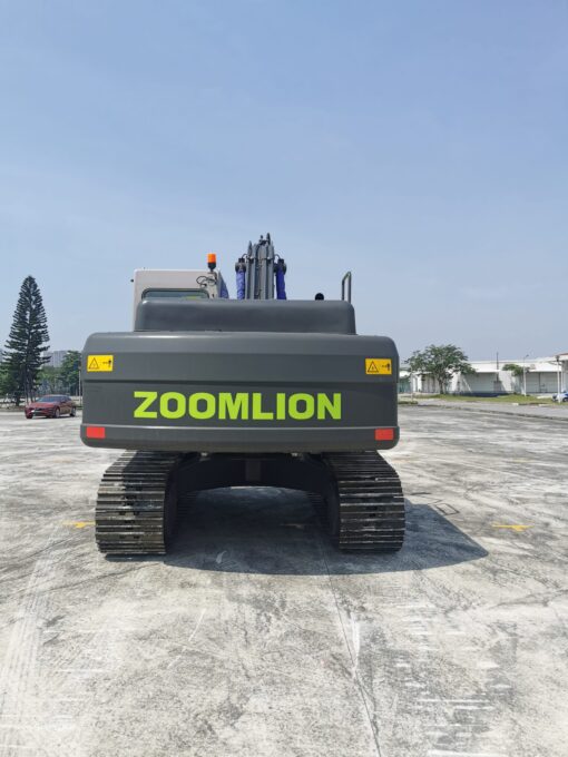 Xúc đào ZOOMLION ZE215E tại Việt Nam