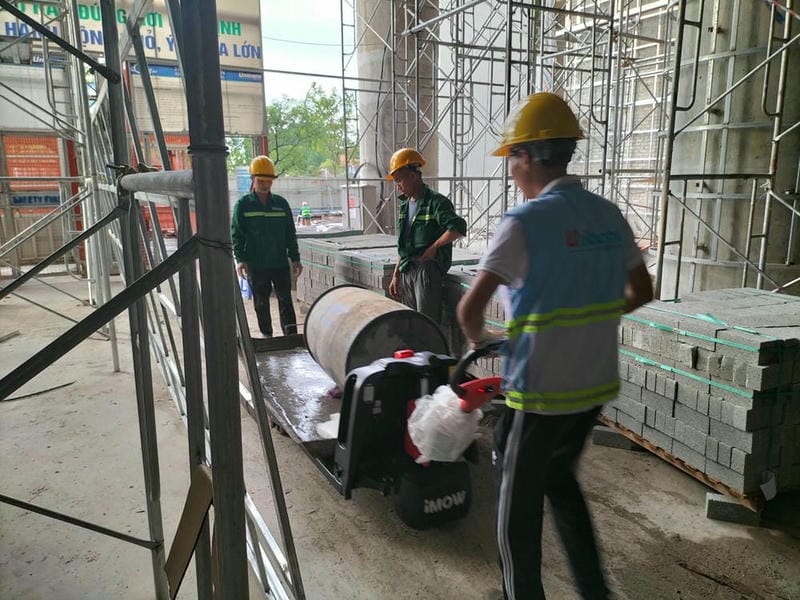 Xe Nâng Tay Điện 2 Tấn Pallet Truck EPT20-ET2L
