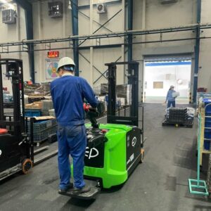 Xe Nâng Tay Điện 1.5 Tấn - 2 Tấn Stacker Rsc152, Rsc202