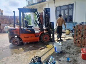 Sua xe nang Lonking tai Nam Dinh