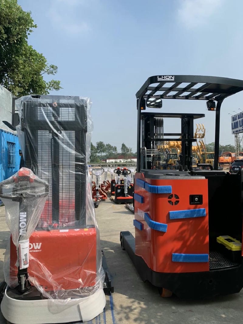Xe Nâng Reach Truck Điện 1.6 Tấn CQD16RVF2 Nâng Cao 9.5m Ắc Quy 48V