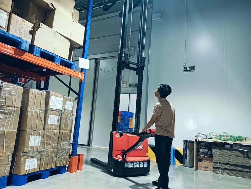 Xe Nâng Tay điện Imow Ep 26