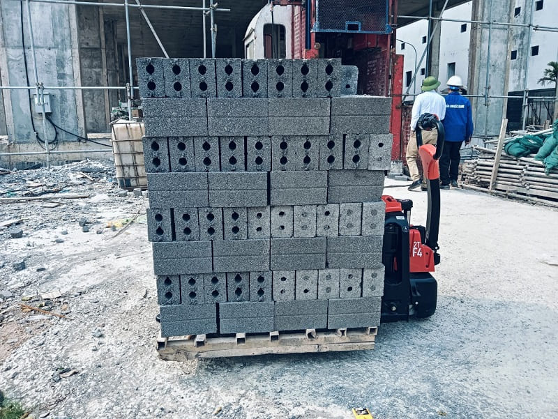 Xenâng Tay điện F4 2025 3