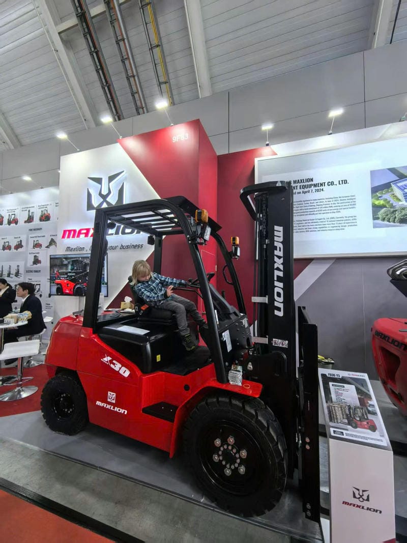 Xe Nâng Dầu 3 Tấn FD30 Maxlion