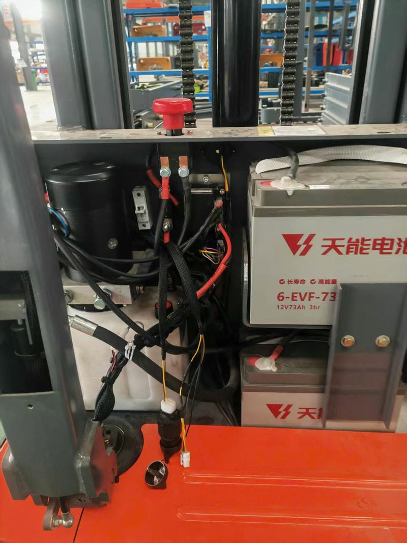 Nên chọn đơn vị có phụ tùng sẵn, đội kỹ thuật bảo trì và tư vấn