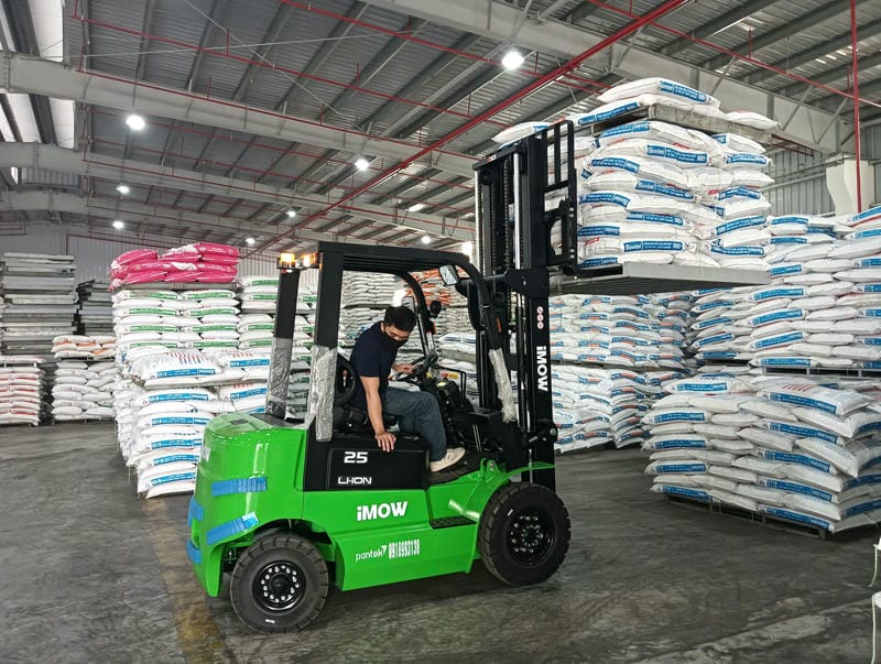 Xe Nâng điện 2.5 Tấn Ice Imow 3