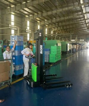 Xe Nâng Tay Điện 1.2 Tấn Stacker Esd122 Ep Equipment 2