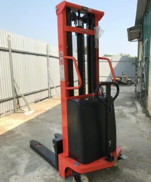 Xe Nâng Bán Tự Động 1.5 Tấn Nâng Cao 3000 Mm