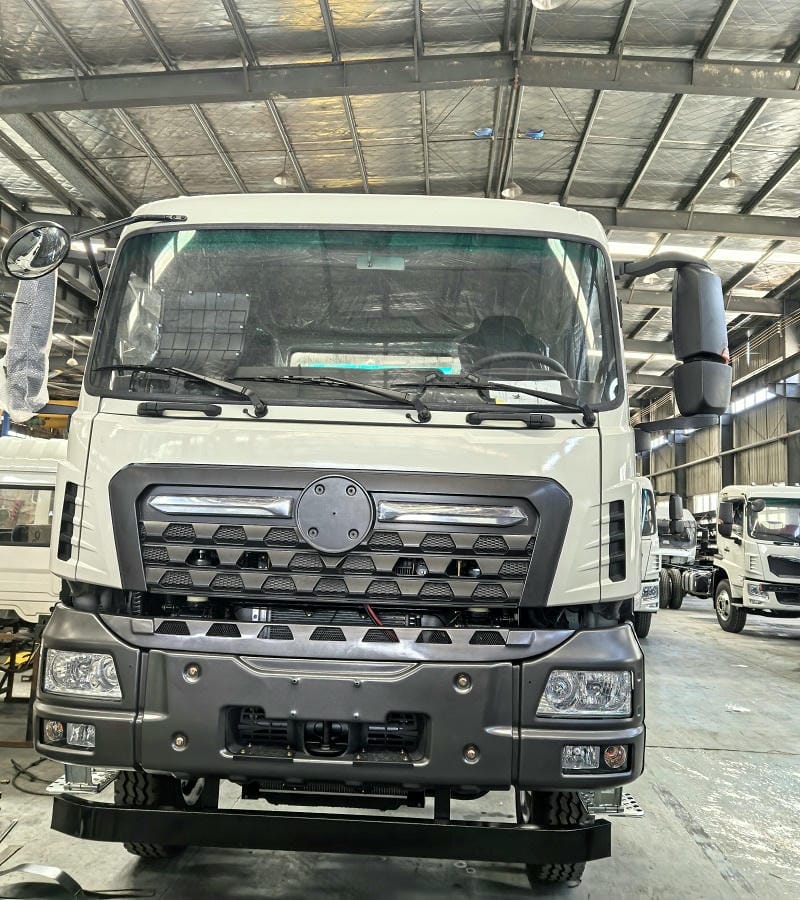 Xe Xi Tec Phun Nước 17.5m3 Dongfeng Tskt 2