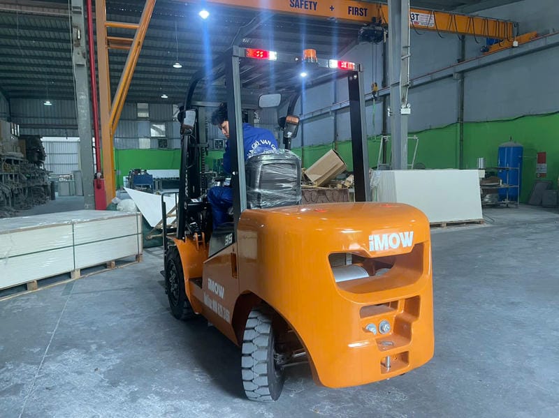 Xe Nâng Dầu 3.5 Tấn