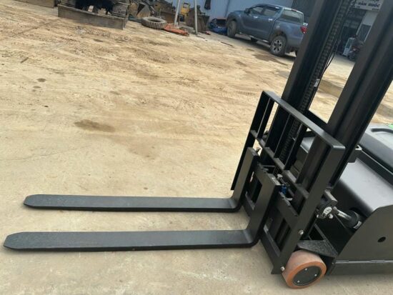 Xe Nâng điện 2 Tấn Rsc202 1