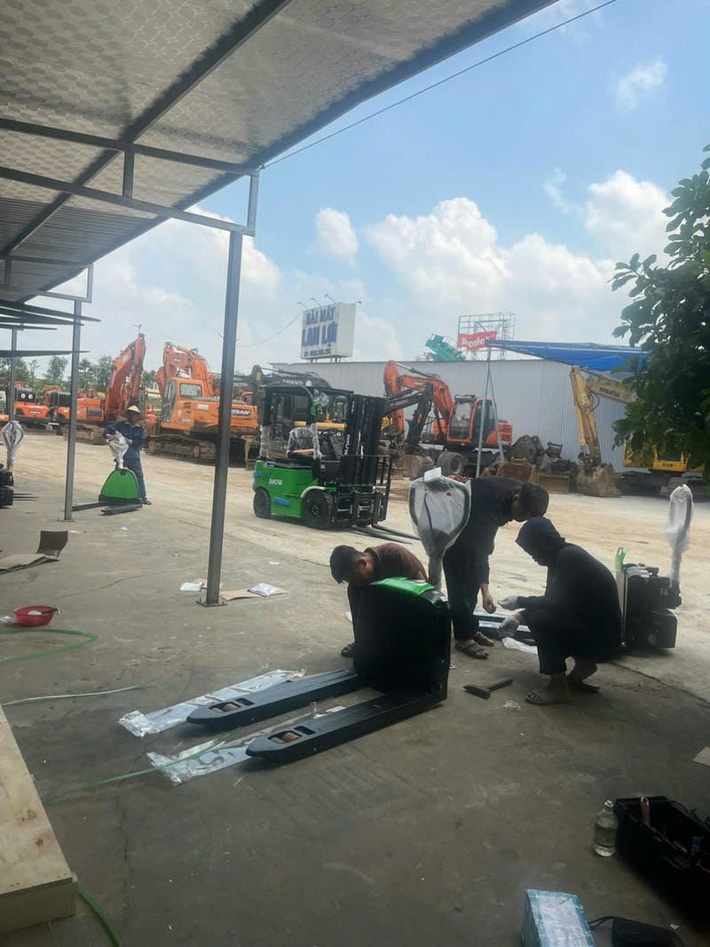 Xe Nâng điện Imow