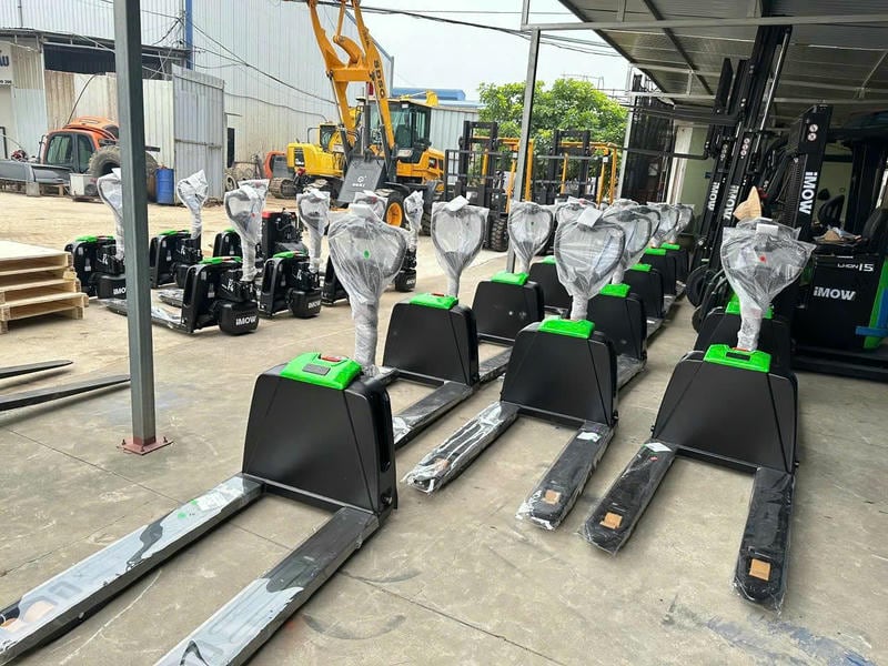 Mua xe nâng điện đứng lái 2 tấn RPL201E chính hãng