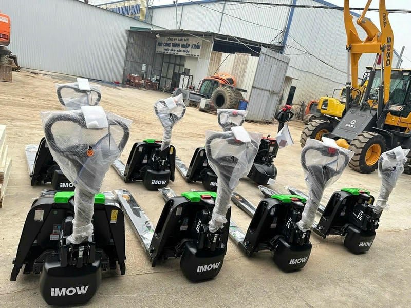 Xe sẵn kho giao ngay