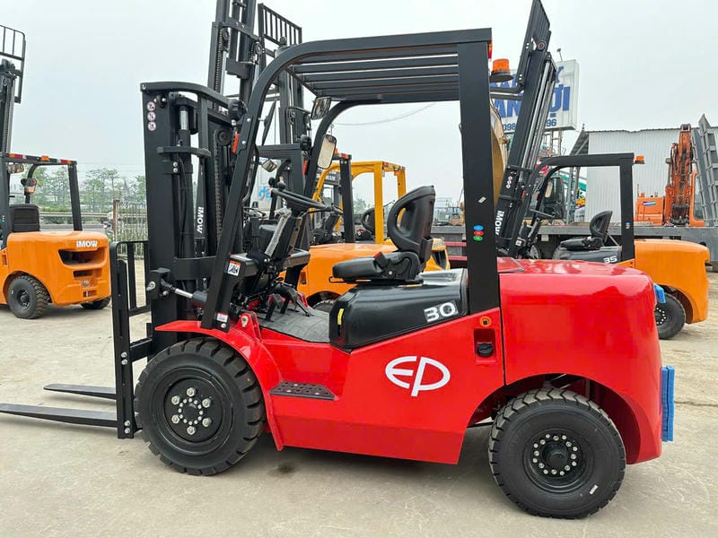 Xe Nâng điện 3 Tấn Ep 1