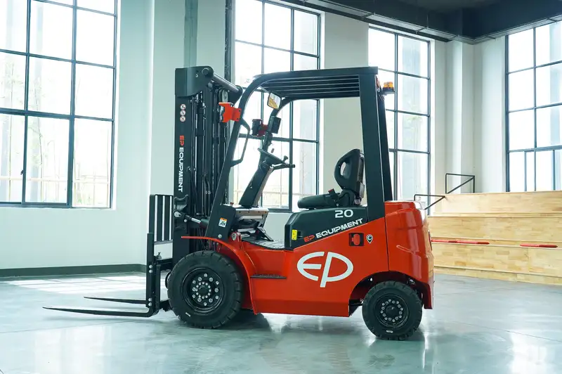 Xe Nâng Điện 2 Tấn Ngồi Lái 4 Bánh Efl203p Pin 80v Li-ion 3