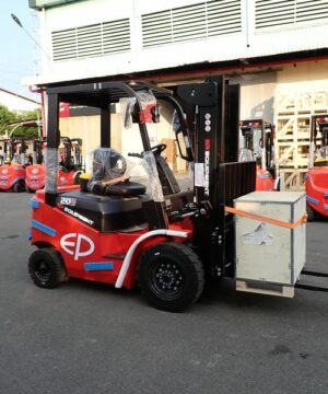 Xe Nâng Điện 2 Tấn Ngồi Lái 4 Bánh Efl203p Pin 80v Li-ion