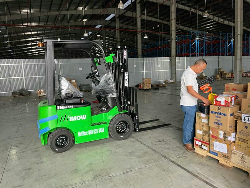 Xe Nâng điện 1.8 Tấn