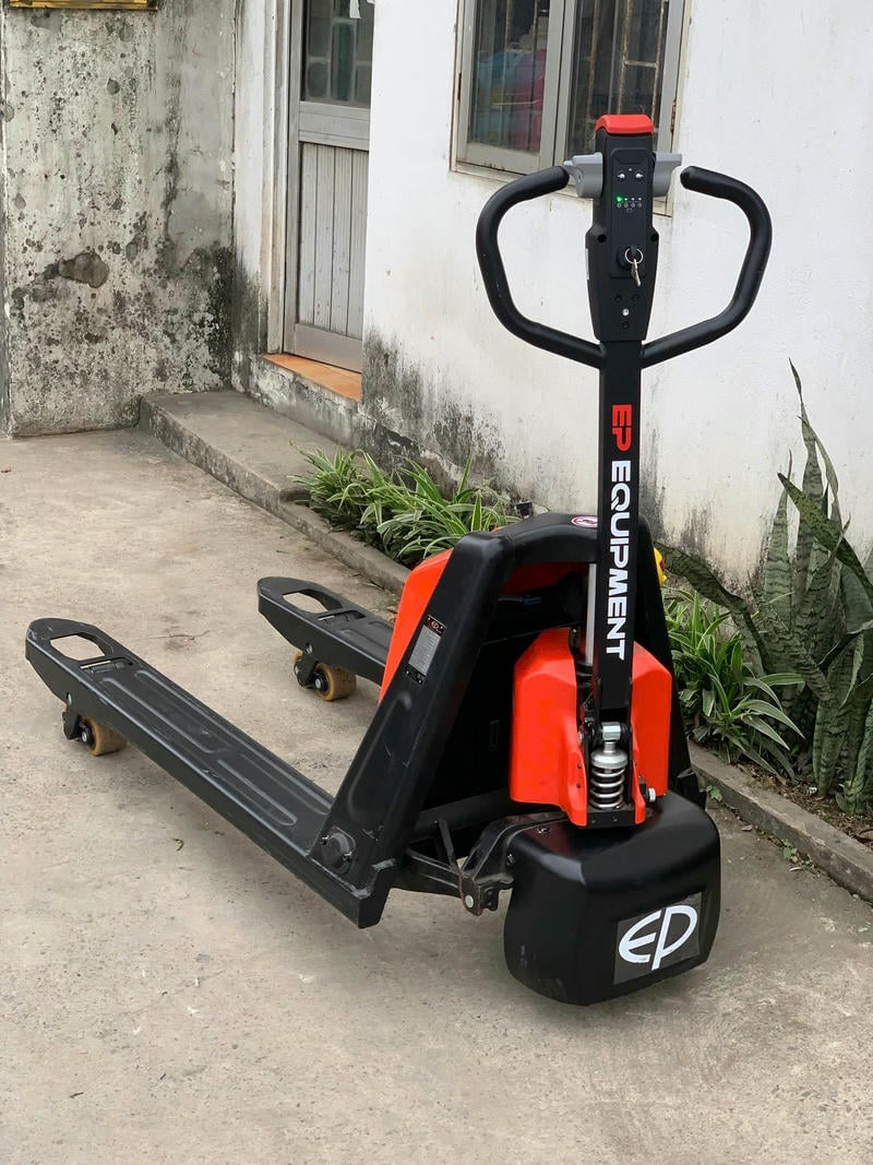 Xe nâng điện nâng cao 3m cho từng ngành
