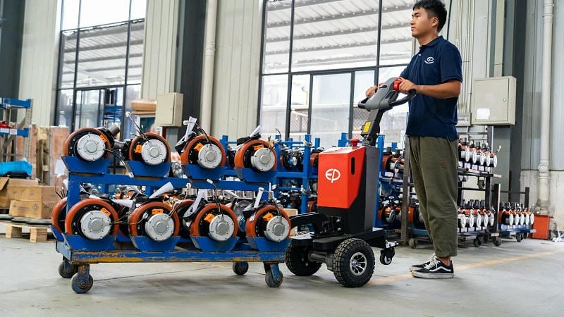 Xe Điện Kéo Hàng 1.5 Tấn Qdd15t Pin Lithium