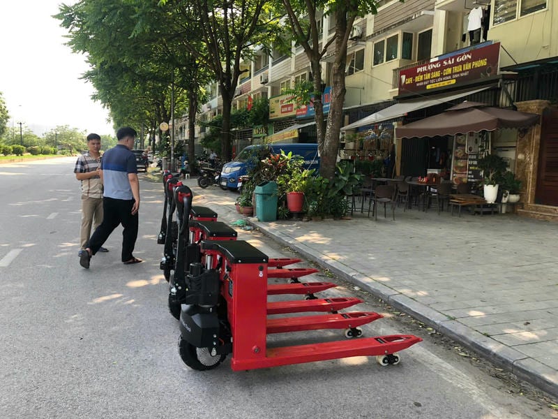 Xe Nâng Tay Điện 3 Tấn Pallet Truck TYA30 Ắc Quy Chì 48/32 V/AH