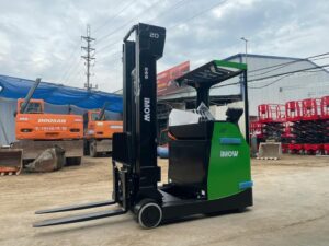 Xe Nâng điện đứng Lái Reach Truck 1