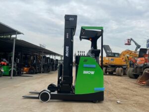 Xe Nâng Reach Truck 2