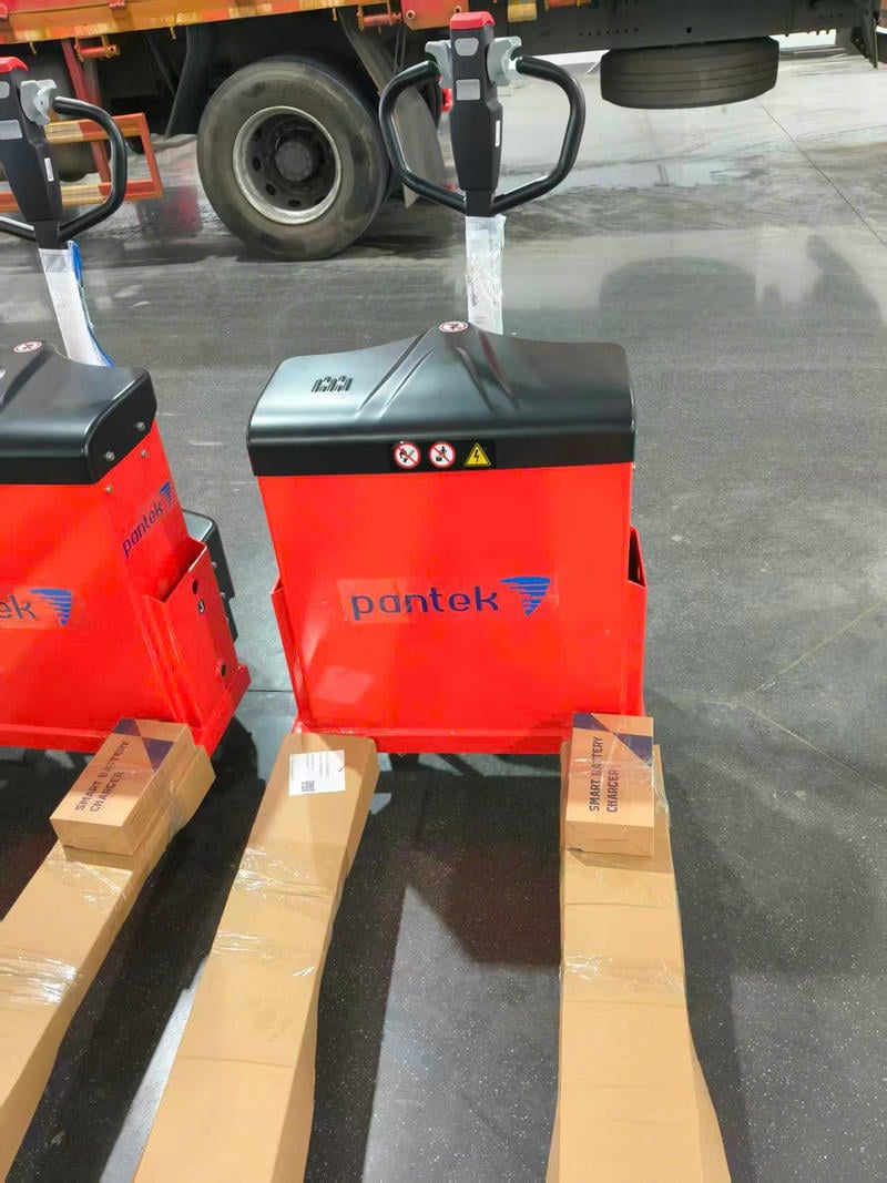Xe Nâng Tay Điện 3 Tấn Pantek MN-01 Nguồn 48V/30Ah