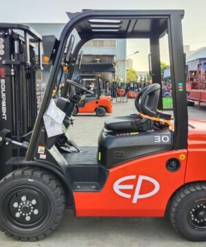 Xe Nâng Dầu 3 Tấn Cpcd30t8 Nâng Cao 6m Mitsubishixinchai 1
