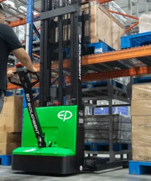 Xe Nâng Điện Đứng Lái 1.2 Tấn Stacker DS4-D Nguồn 24V/80AhXe Nâng Điện Đứng Lái 1.2 Tấn Stacker Ds4-d Ep Nguồn 24v80ah 9