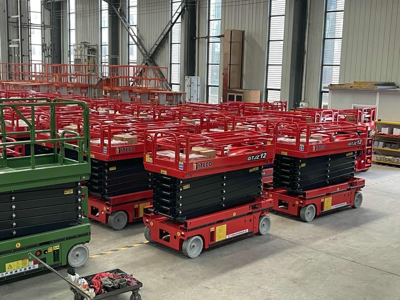 Xe Nâng Người Tự Hành 16m Gtjz14 Tải Trọng Nâng 227kg