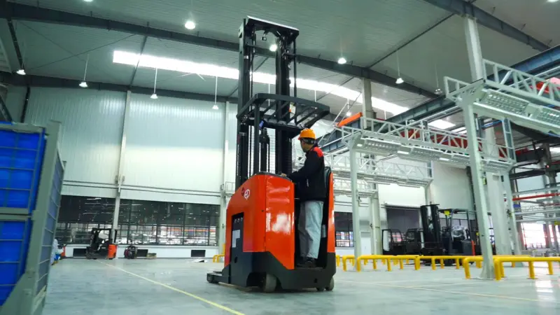 Xe Nâng Điện Đứng Lái 1.5 Tấn CQD15SD Reach Truck Nâng Cao 11.5m